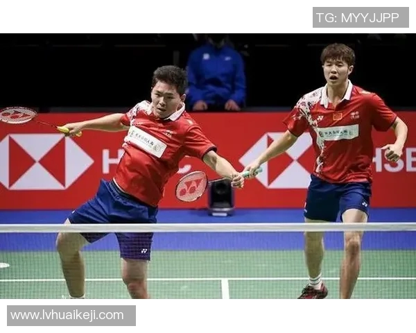 武汉羽毛球队状态引发热议球迷对表现和未来发展展开激烈讨论